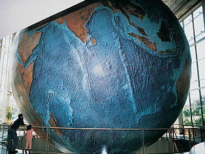 Delorme Globe