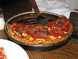 Pizzeria Uno Chicago Grill Review: Very Filling Deep-Dish Pizza